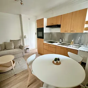 Charonne , Paris France